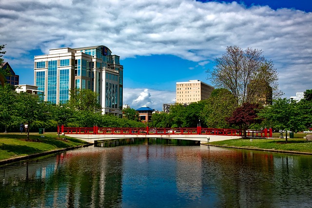 Southern Elegance and Flavors: Alabama’s Antebellum Charm, Culinary Traditions, and Musical Roots