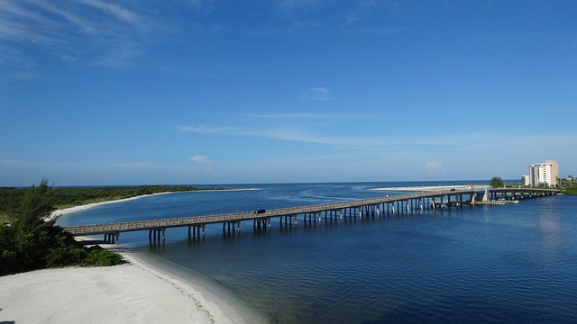 florida-640x480-67750895.jpeg