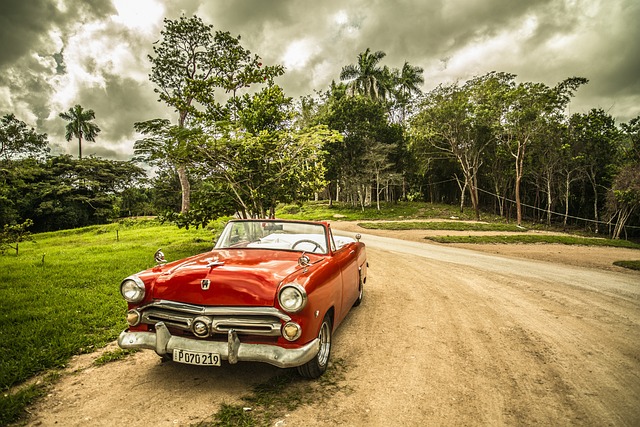 classic-cars-modern-car-fast-car-cars-640x480-62525098.jpeg