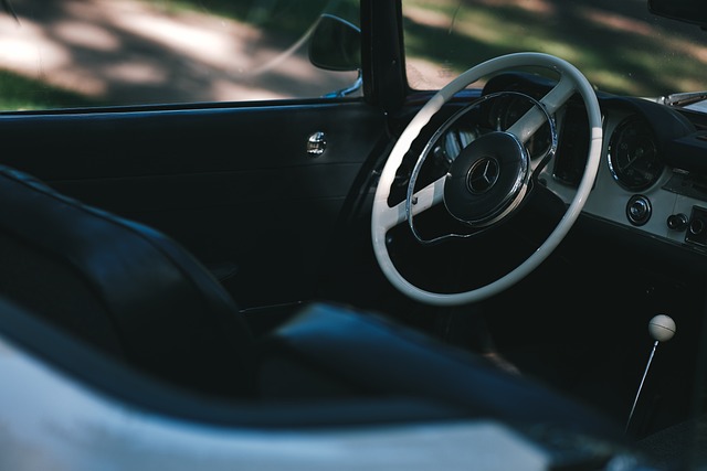 classic-cars-modern-car-fast-car-cars-640x480-18997774.jpeg