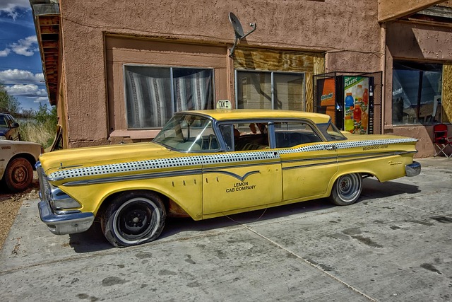 classic-cars-modern-car-fast-car-cars-640x480-66881702.jpeg