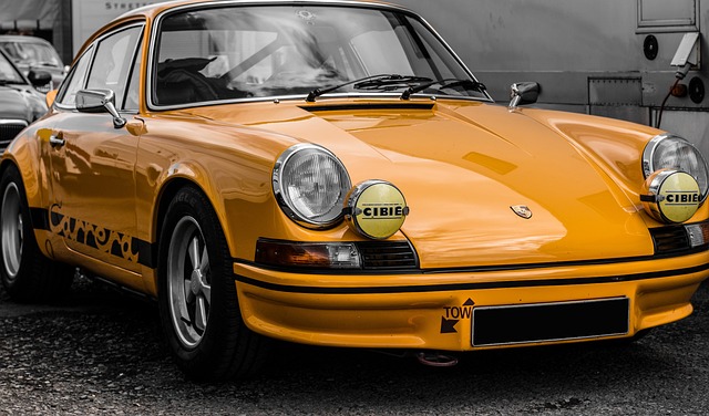 classic-cars-modern-car-fast-car-cars-640x480-94758073.jpeg